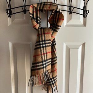 Authentic Burberrys® of London 100% LAMBSWOOL Scarf